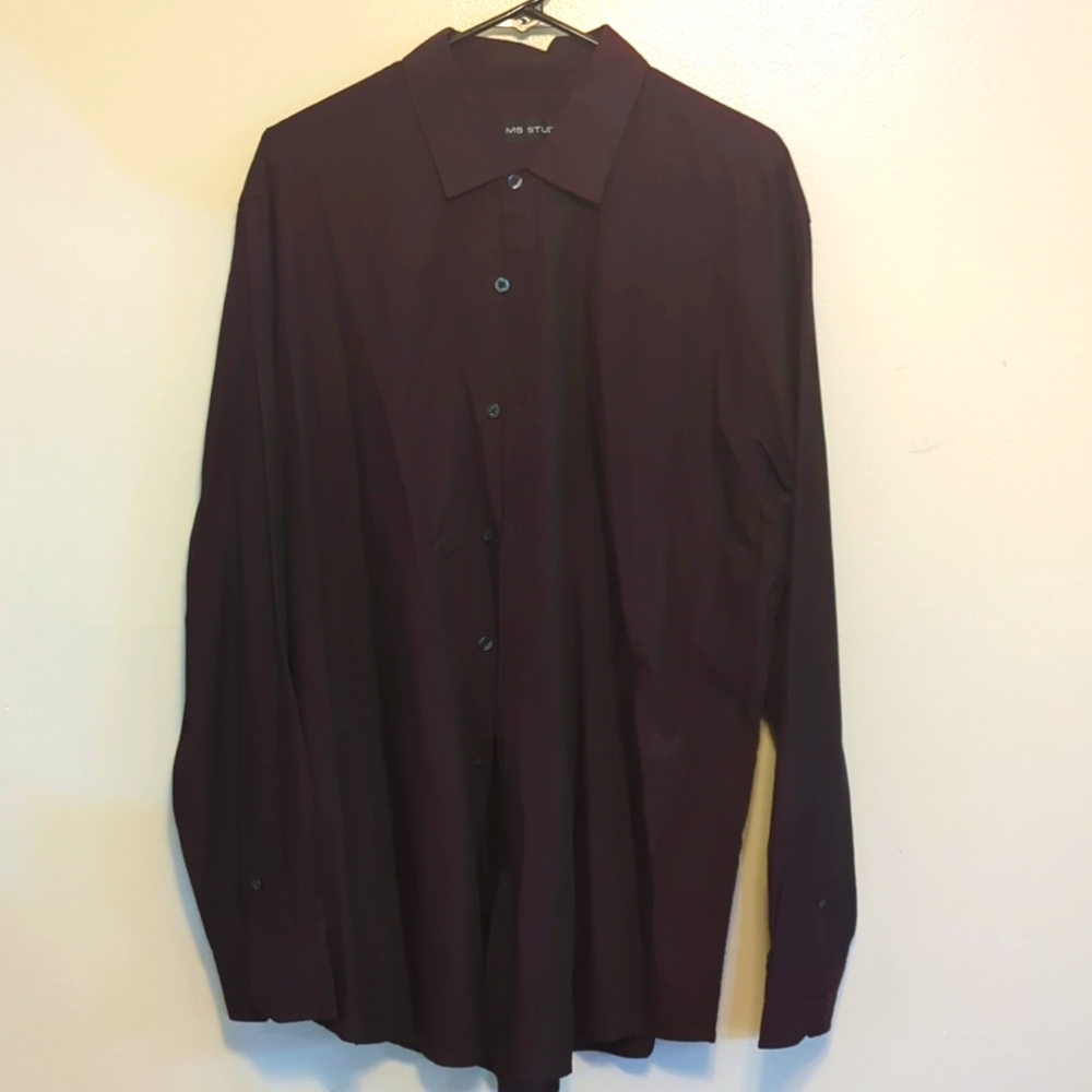 MB Studio Men's XL Maroon Dress Shirt